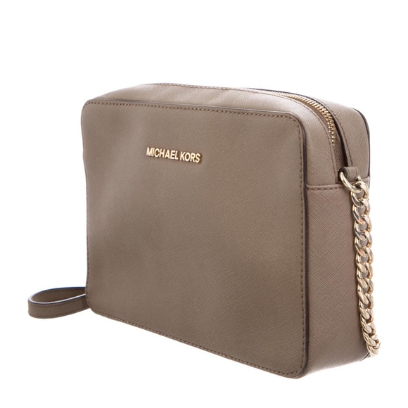 Saffiano Leather MK cross body bag - Picture 4 of 16